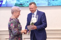 Награждение юбилейными медалями "80 лет Новосибирской области"