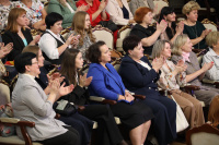 Лучших дошкольных работников региона наградили в Правительстве Новосибирской области