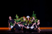 Новосибирские школьники и учителя посетили бесплатные спектакли в рамках проекта «Разговоры о важном»